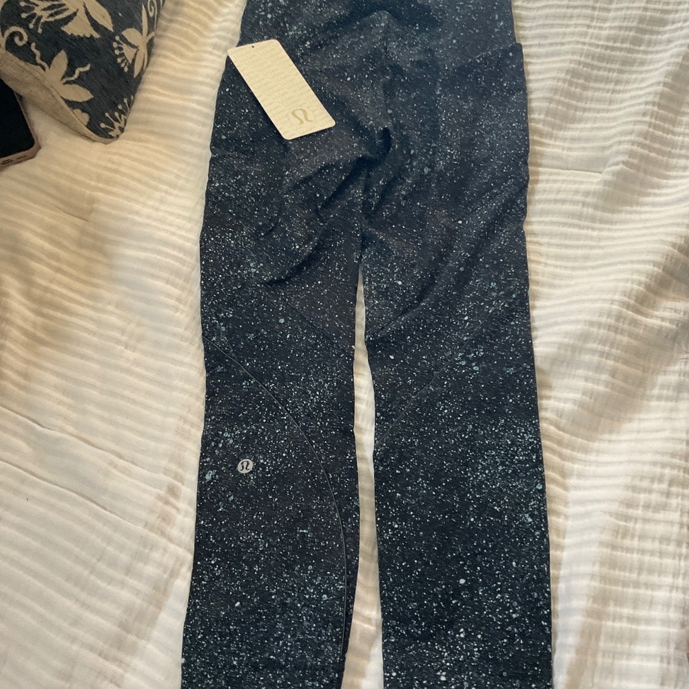 Lululemon Lead The Pack Crop Sz 4 MRAZ black legging tight
